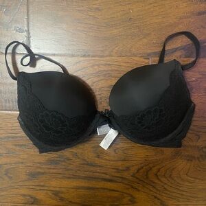 Victoria’s Secret dream angels plunge size 34C black lace padded underwire